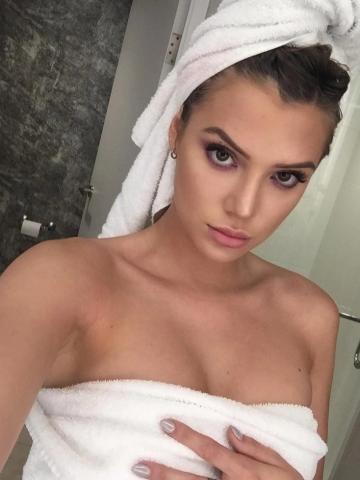 Тая